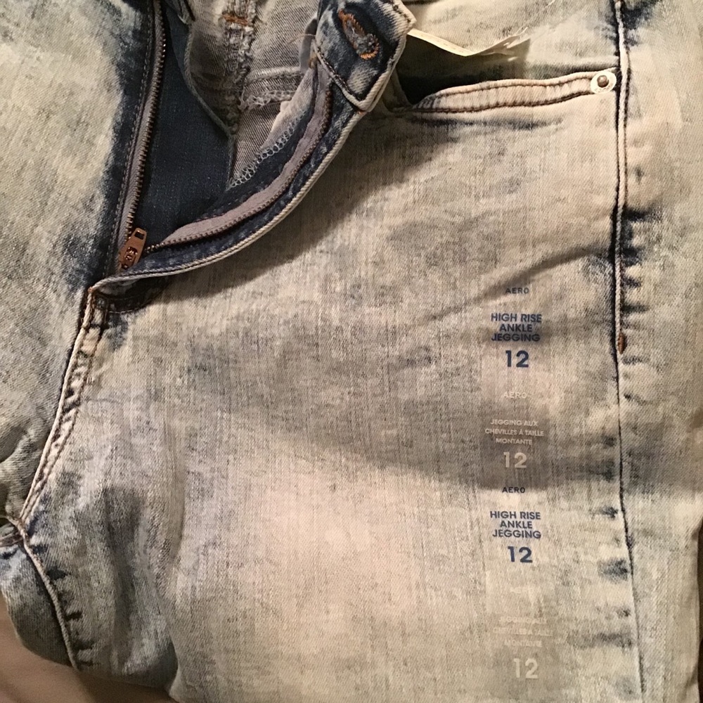 Aeropostale High Rise Jeans - Picture 5 of 5